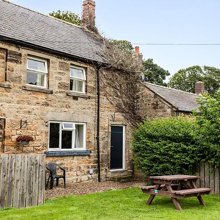 Bilton Farm Cottage No2 Алнмут Екстериор снимка